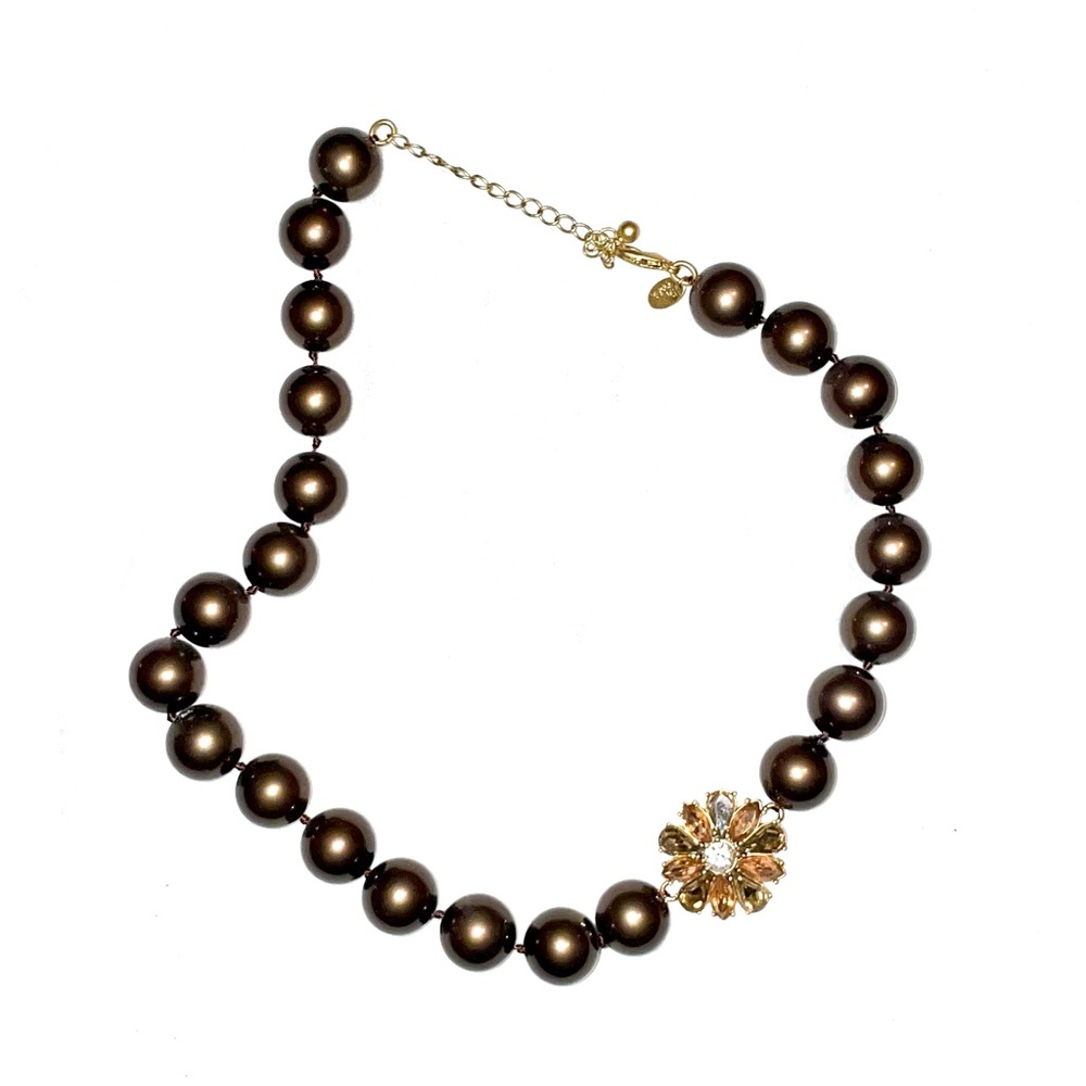 Lia Sophia necklace.  Never worn. Excellent condition.